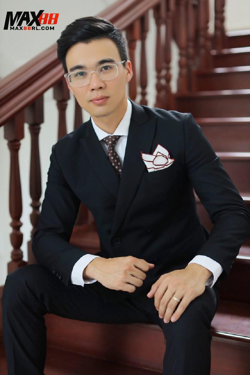 Vài nét giới thiệu về tác giả Trần Nam Long MAX88